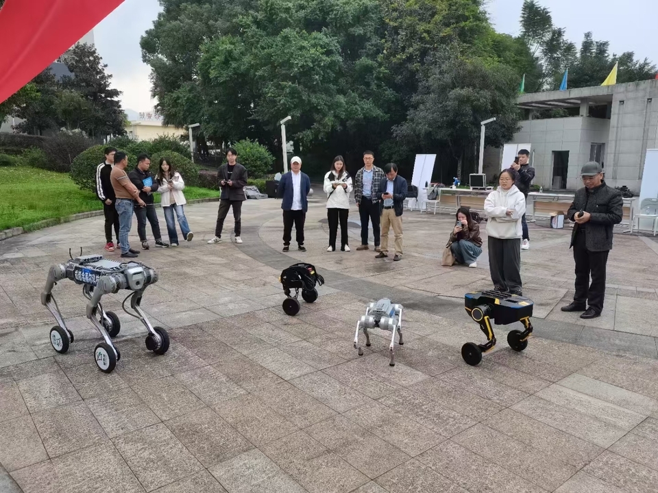 新闻2 新闻2
